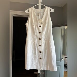 **closet clean out 😊** NWT Size M